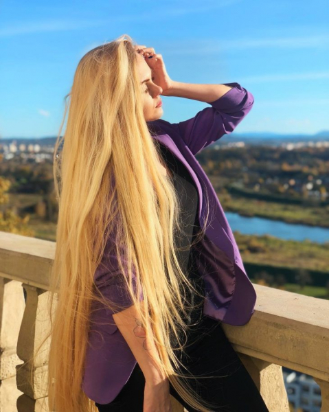 Блонд со спины (150 фото)