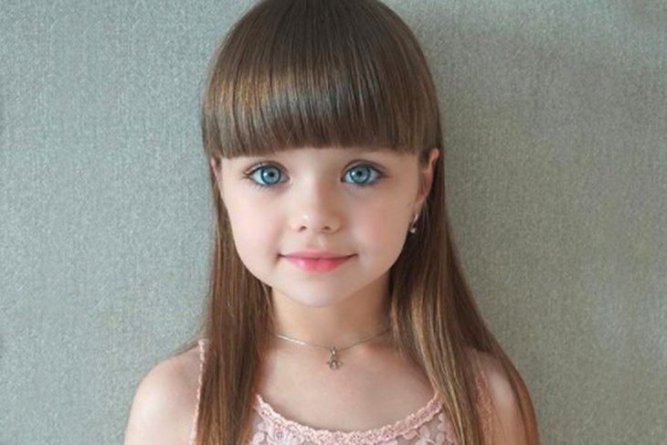 Самая красивая девочка России Анастасия Князева (17 фото)