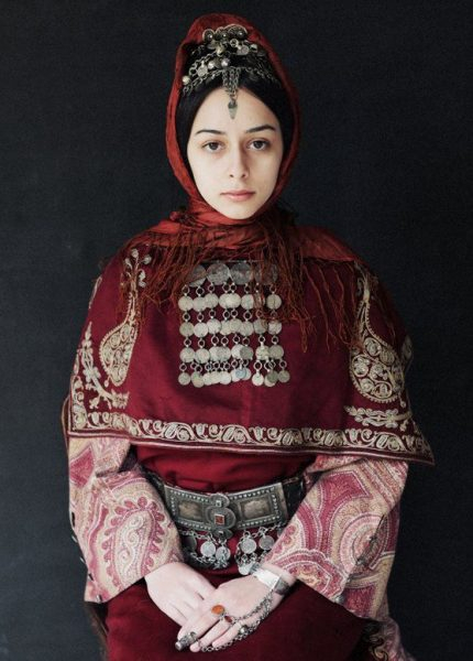 Самые красивые армянские девушки (150 фото)