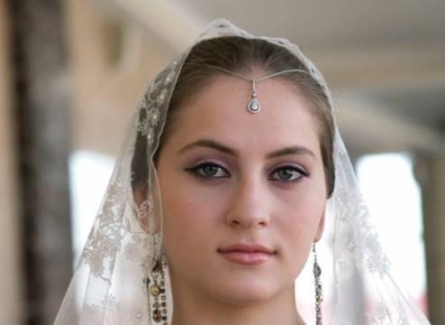 Самые красивые чеченские девушки (90 фото)