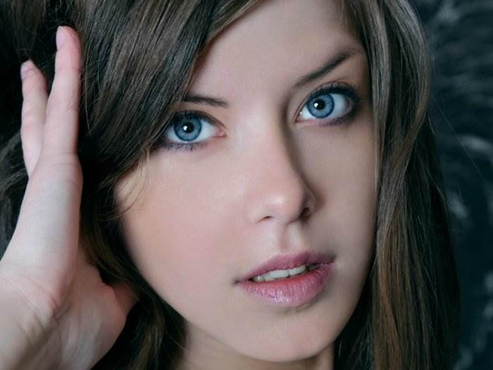 Самые красивые девушки с голубыми глазами (150 фото)